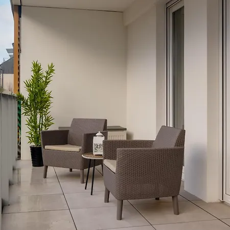 Coast Apartment With Large, Furnished Balcony In Gaski By Noclegi Renters Exterior photo
