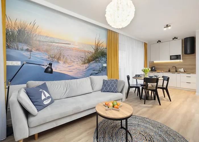 Coast Apartment With Large, Furnished Balcony In Gaski By Noclegi Renters