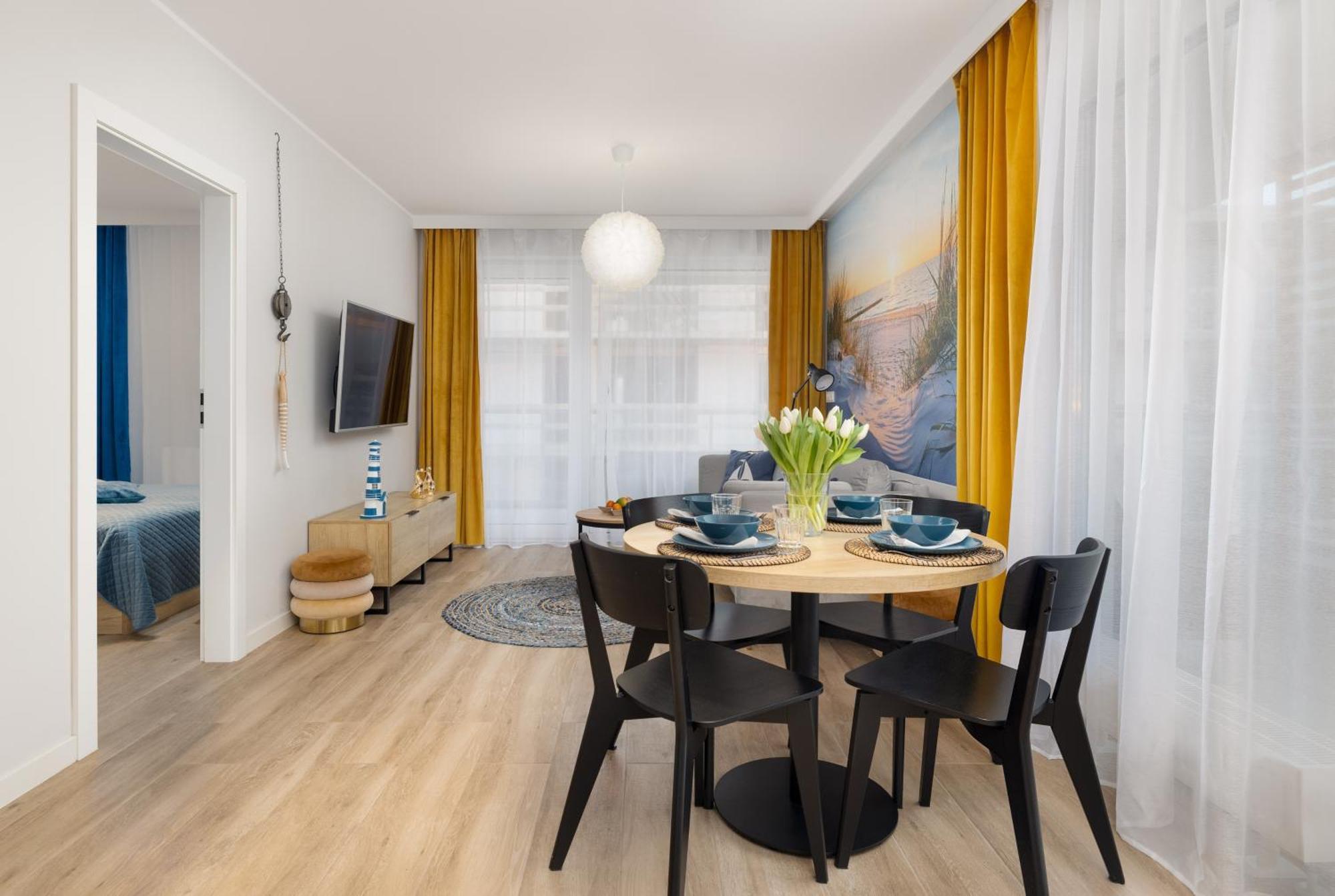 Coast With Large, Furnished Balcony In By Renters Gaski (Koszalin)